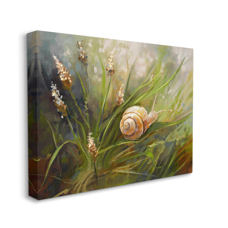 "Snail on Greenery" par Ziwei Li, reproduction d'art sur toile tendue, H 24 po x l 30 po