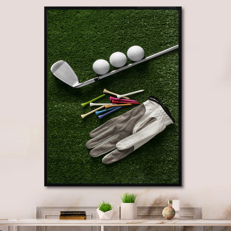 «Golf Set Swing Excellence III», reproduction sur toile, Cadre flottant noir, H 40 po x l 30 po x P 1,5 po