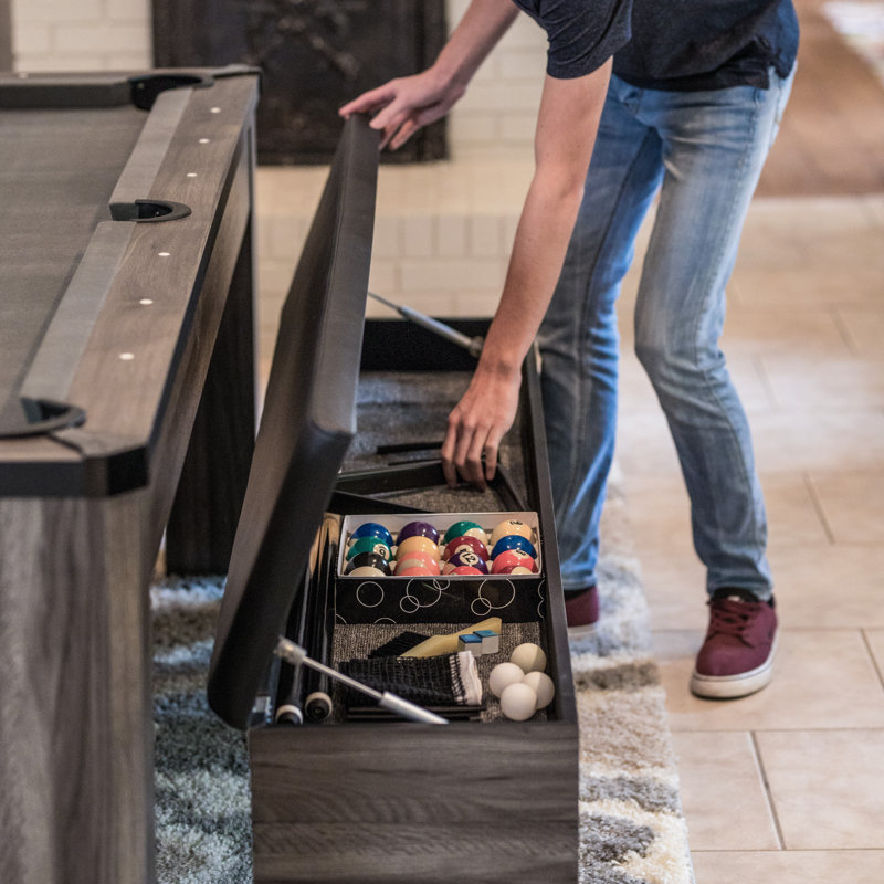 La table combinée 3-en-1 Hampton American de 7 pi comprend une table de billard, une table de ping-pong et une table de salle à manger avec banc de rangement double