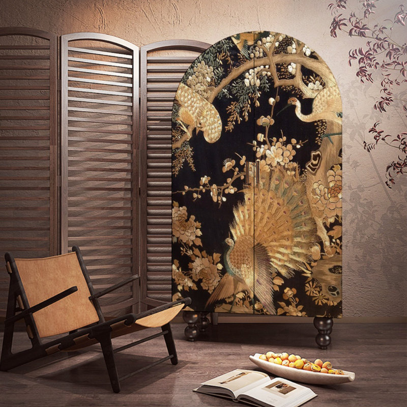 Une garde-robe Phoenix de luxe peinte