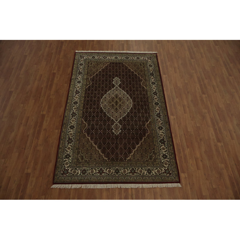 Tapis traditionnel floral 6 x 9