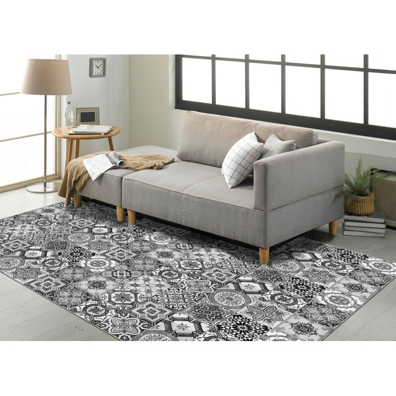 Halona Geometric Area Rug, Rectangle 155 x 230cm