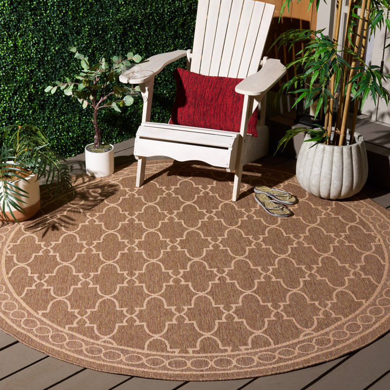 Courtyard Performance Rug, Round 6'7"