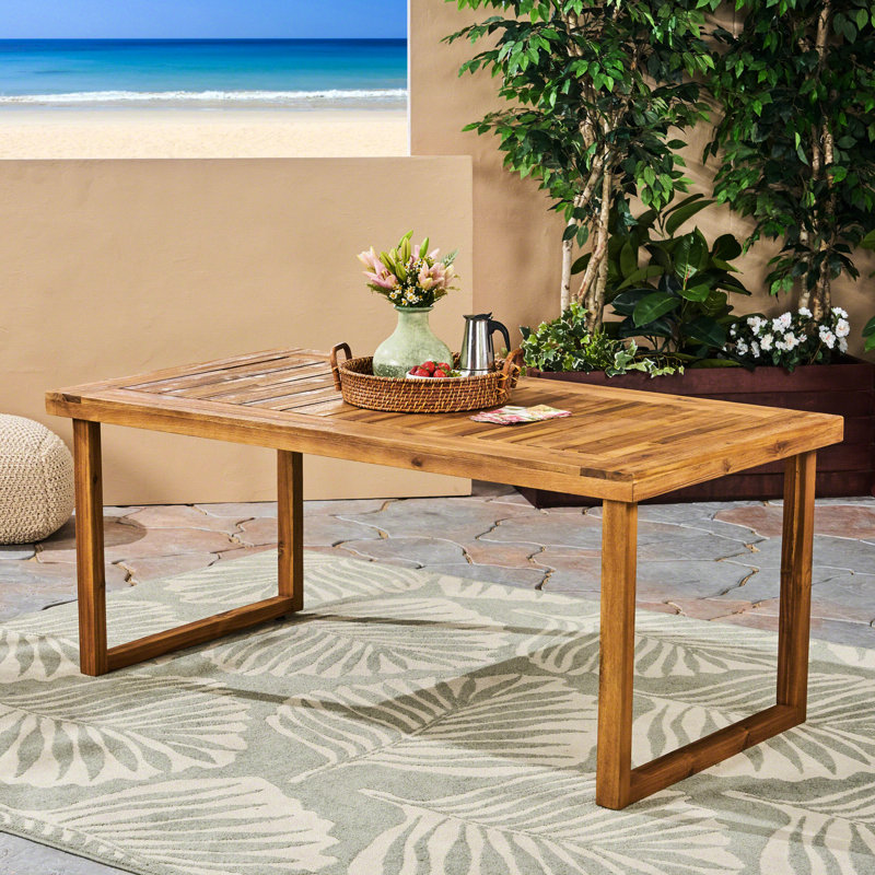 Table de salle à manger en bois 69 po Natural Natural Finish pour un festin mémorable avec une finition idéale