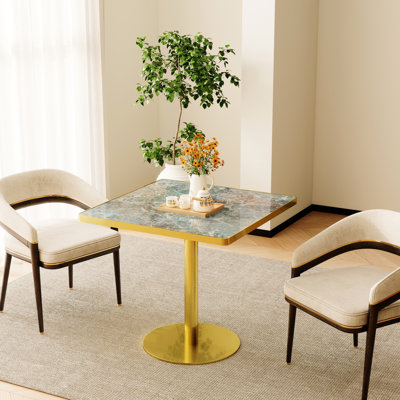 Table de bistro carrée tulipe de 80 cm (31,5 pouces) avec plateau en faux marbre, plateau en pierre de montagne enneigée de haute qualité, bordures en alliage d'aluminium, pieds en acier inoxydable doré, bordures robustes.