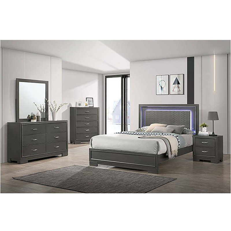 Eaghton Platform Bed, Queen