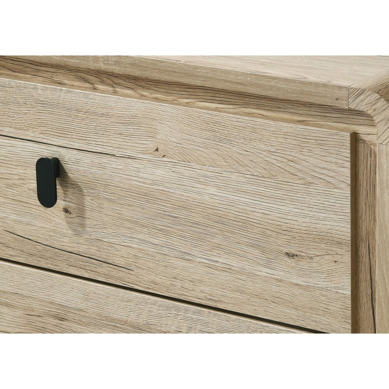 Commode à six tiroirs Mid-Century avec textures naturelles et beaucoup de rangement, parfaite pour les espaces de vie organisés.