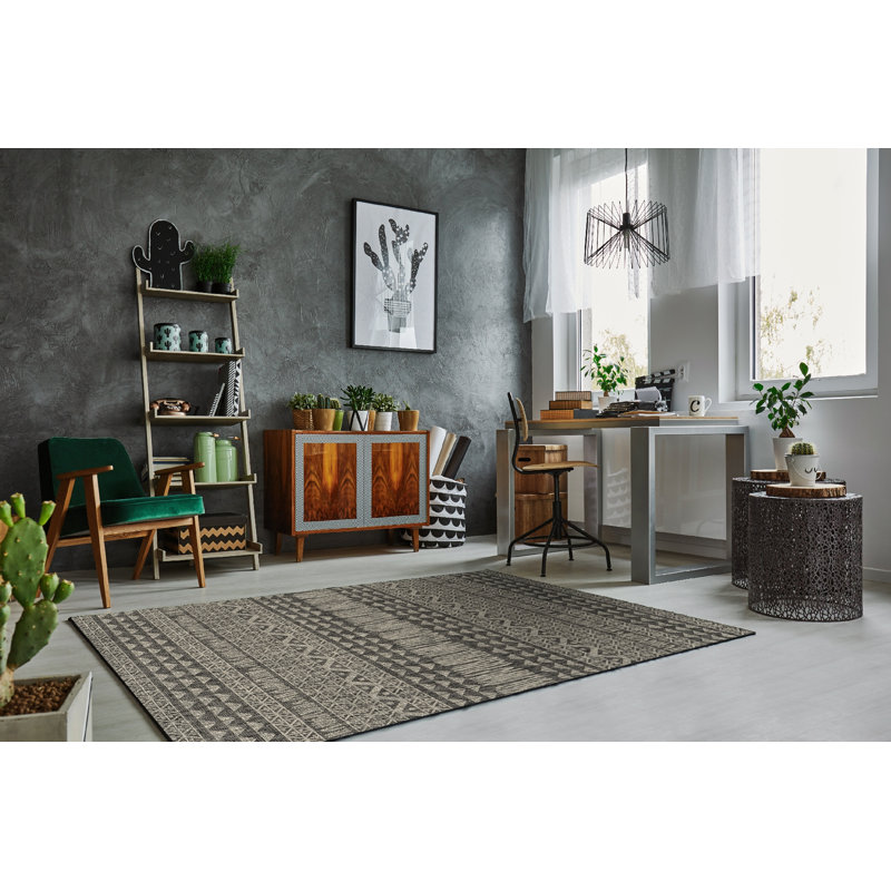 Sedona Boho Striped Charcoal/Natural Indoor/Outdoor Performance Area Rug, Rectangle 5'3" x 7'7"