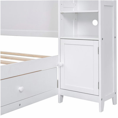 Lit double en bois avec garde-robe et tablettes intégrées, blanc