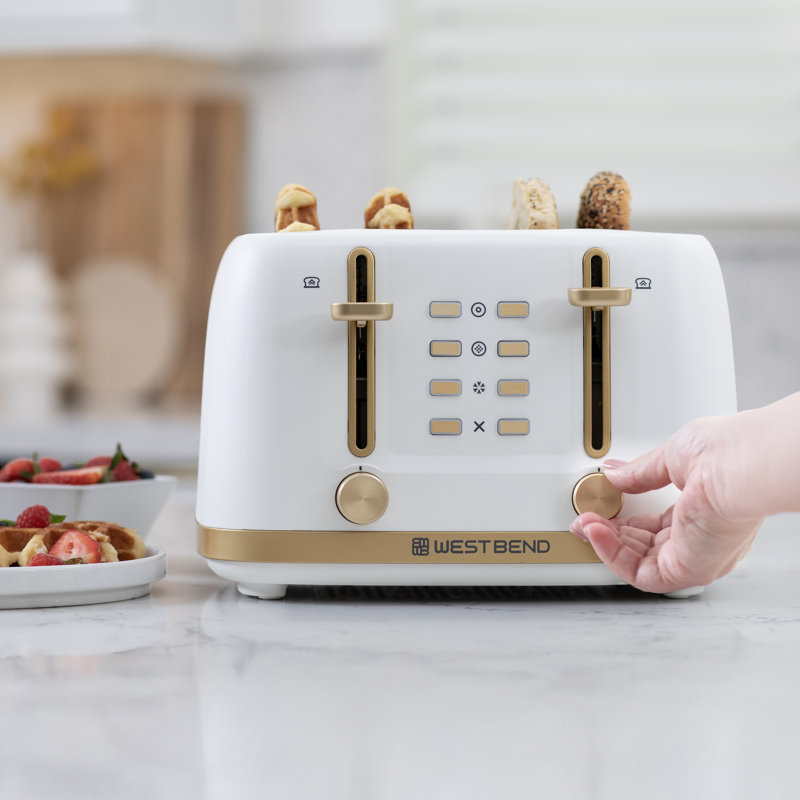 West Bend Timeless 4-Slice Toaster, in White/Gold