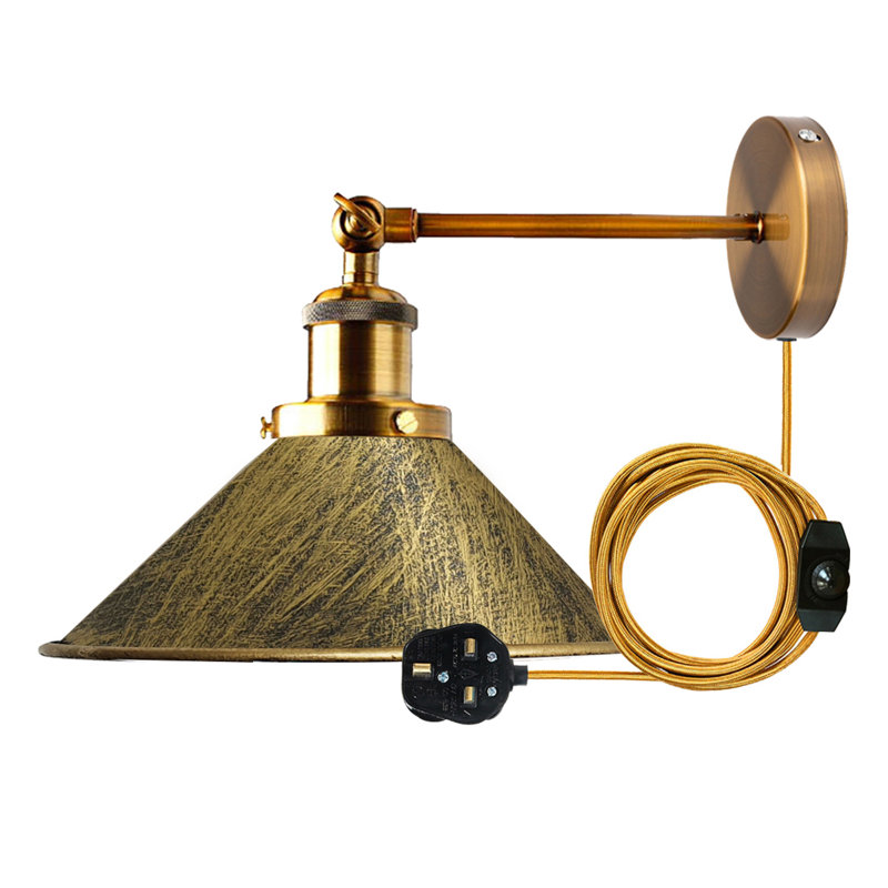 Caribe Plug-in Armed Sconce, Brushed Brass