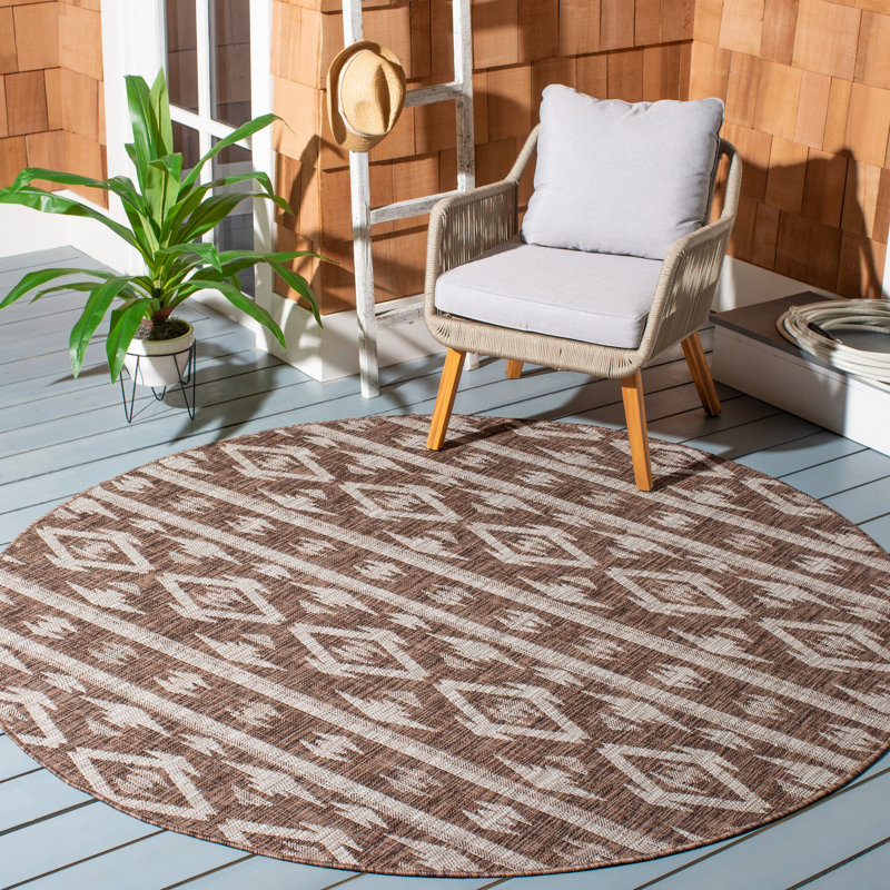 Amarien Southwestern Indoor/Outdoor Area Rug, Round 6'7"