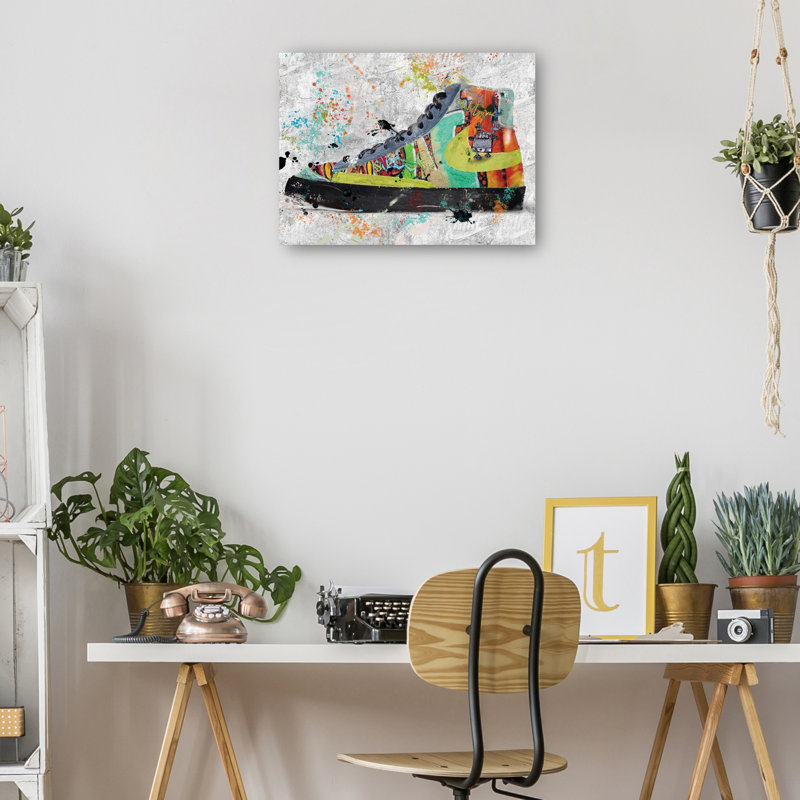 «Street Feet II» par Studio Arts, reproduction d'art sur toile, H 27 po x l 36 po x P 1,5 po