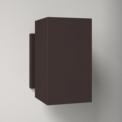 Dyer Aluminum Wall Light