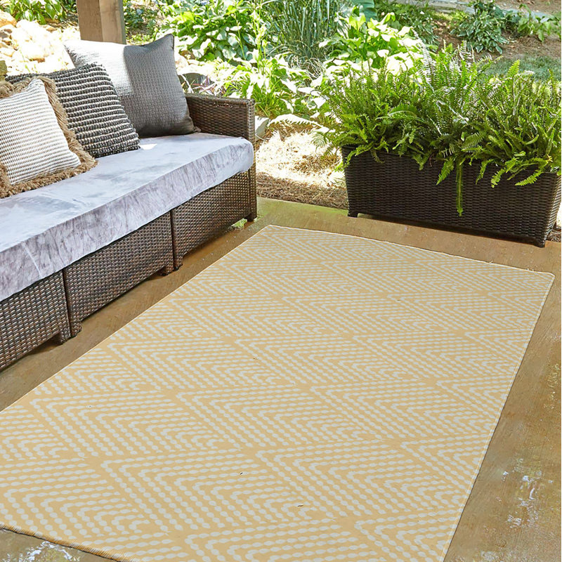 Estra Chenille Moroccan Indoor Rug, Rectangle 5' x 7'