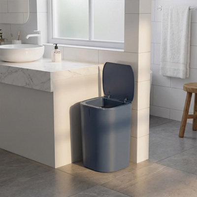Plastic Motion Sensor Waste Bin - 16L