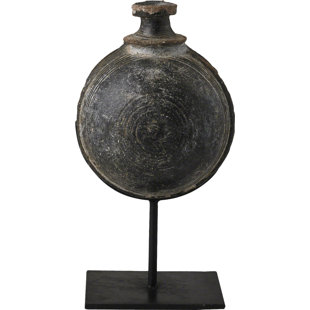 Pot à eau Antique