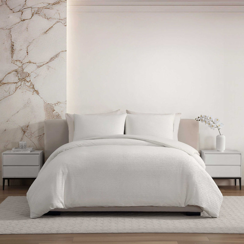 Vera Wang Crinkle Solid White Duvet Cover Set, Queen Duvet Cover + 2 Standard Shams