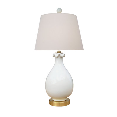 PORCELAIN CREAM WHITE LOTUS VASE LAMP