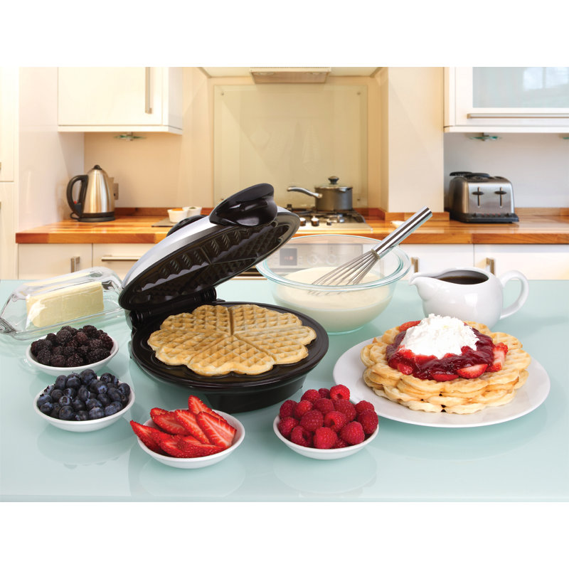 Euro Cuisine 8'' Heart Waffle Maker