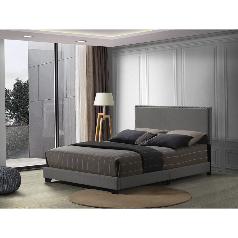 Grand lit en tissu gris clair Leandros, Gris clair