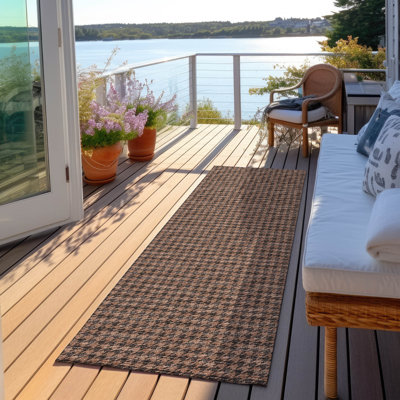 Loreen Washable Houndstooth Indoor / Outdoor Rug