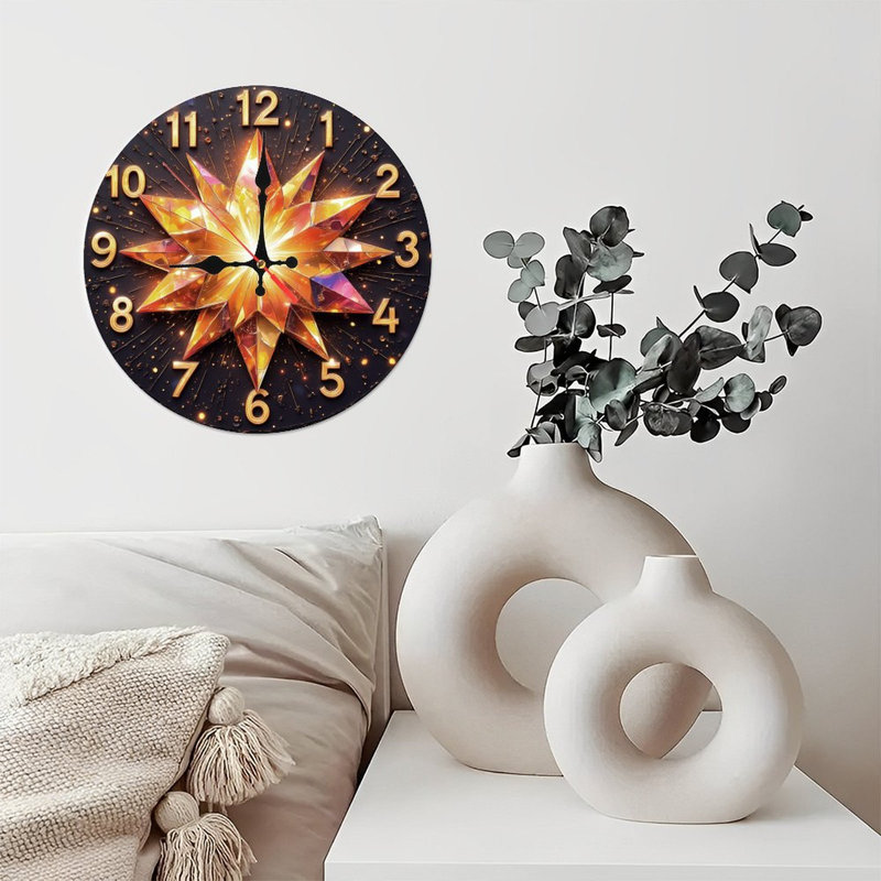 Horloge à facettes avec chiffres
