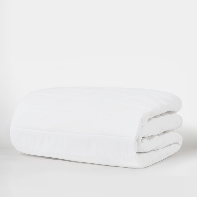 Waterproof Hypoallergenic Fitted Mattress Protector with Comfortable Padding, Queen