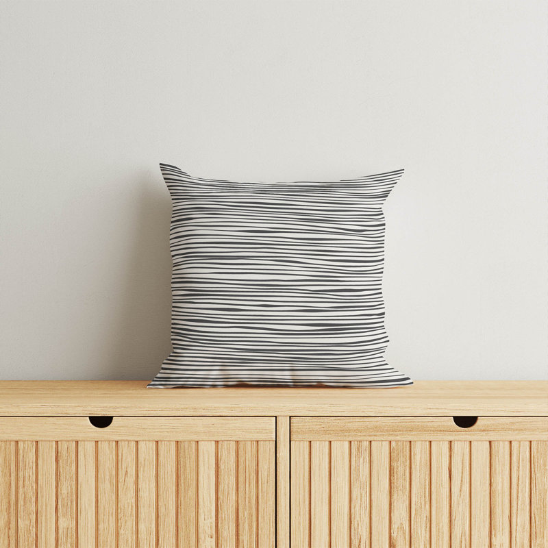 Coussin Thick N Thin, Ivoire/gris anthracite, H 18 po x l 18 po