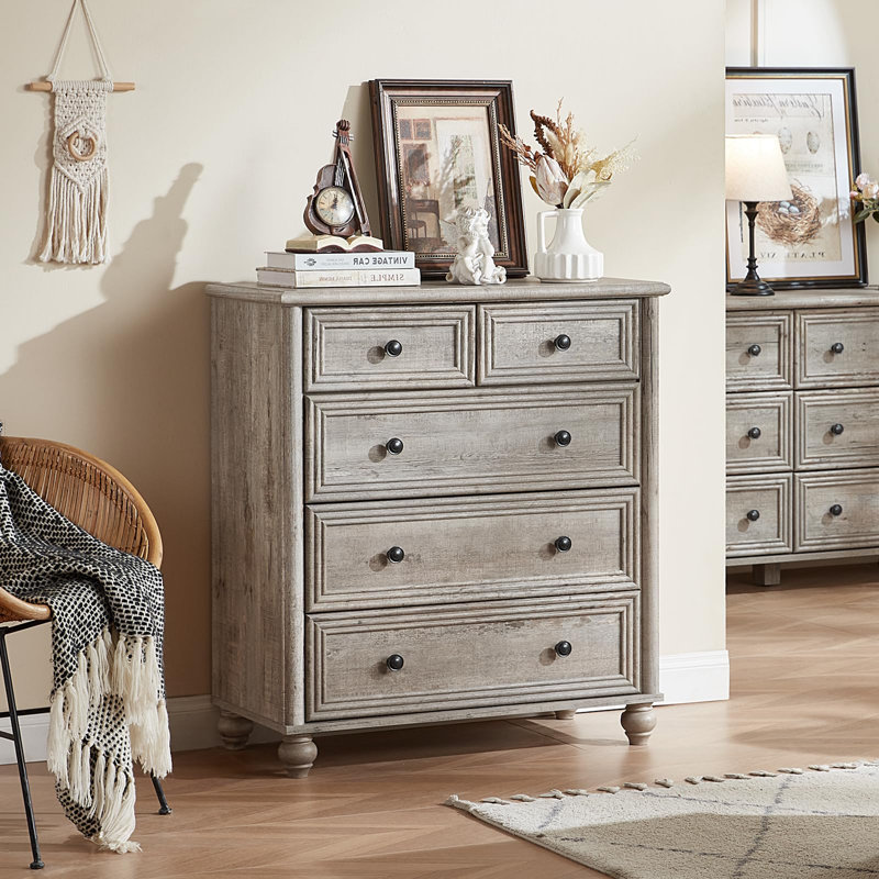 Ensemble de commode et table de chevet 5 tiroirs, mobilier de chambre en bois de ferme avec station de charge et colonne romaine pour la chambre à coucher, le salon et le couloir