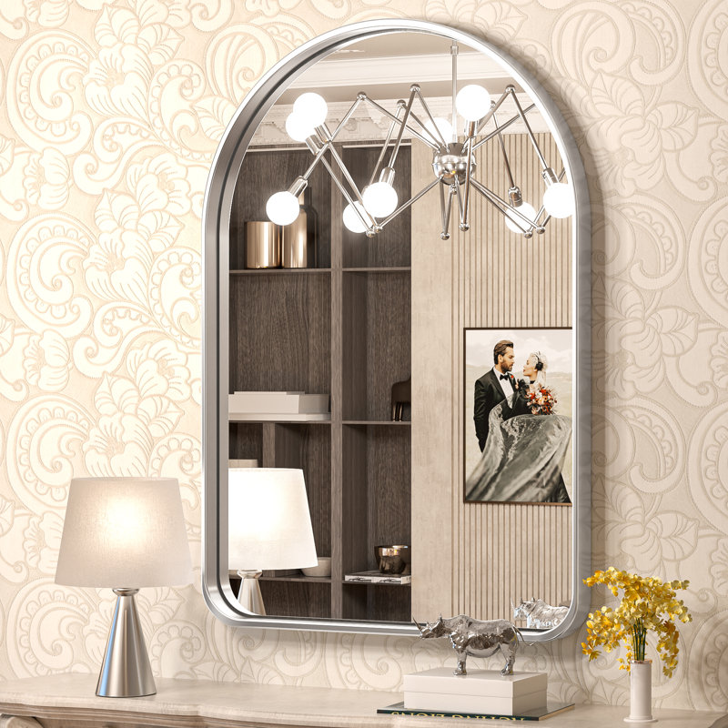 Miroir de salle de bain Kuchler, 32 po x 24 po, Argent