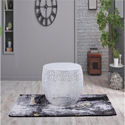 Table basse ronde blanche identique à G150108431 (NJ Stock)