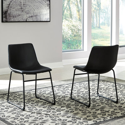 Chaise d'appoint rembourrée Ashtin