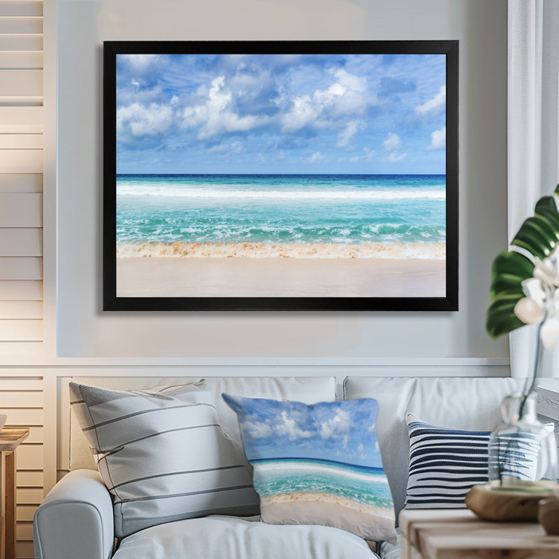 « Tranquil Beach Under White Clouds » - Impression, H 12 po x l 20 po, Impression encadrée, Noir
