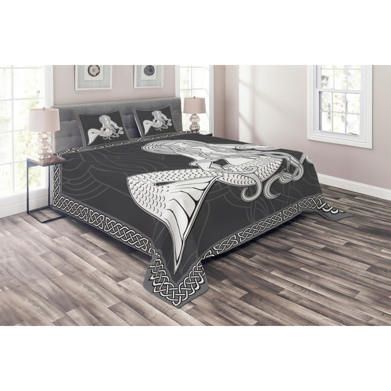 Coverlet, King Bedspread + 2 Shams