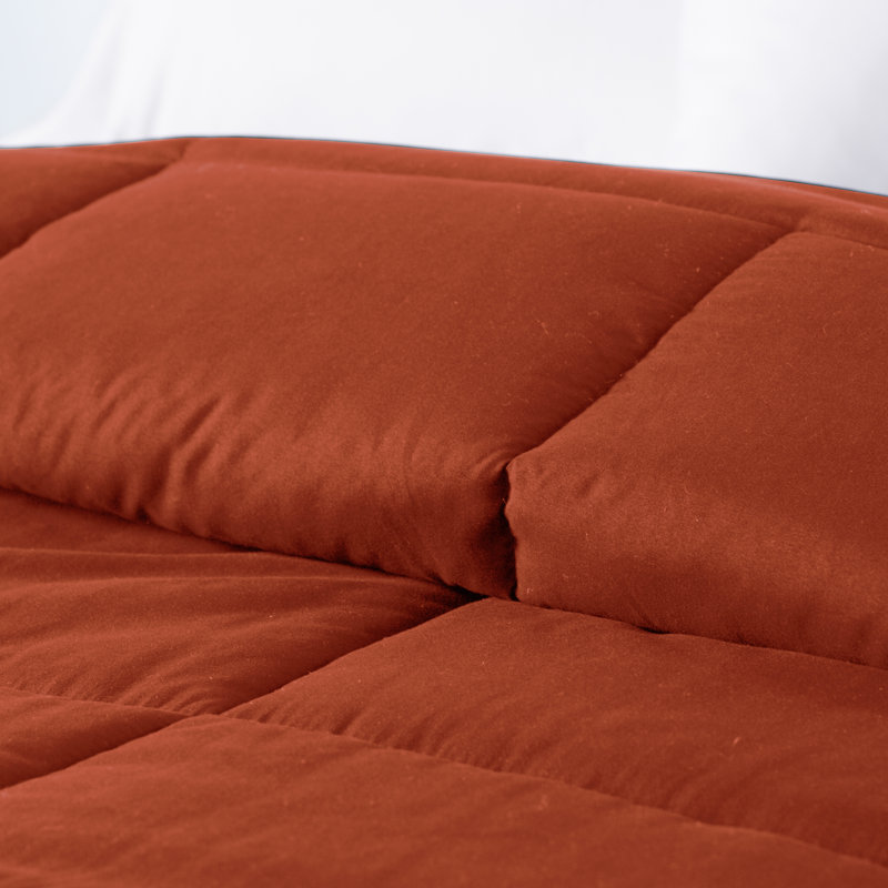Édredon en duvet synthétique toutes saisons - Basics by Wayfair ™, Rouille, Double/grand