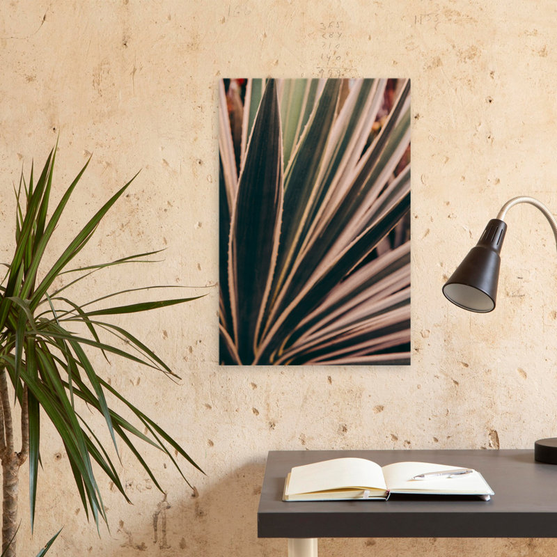 «Beaming Through Floral & Botanical Nature», photographie en gros plan, art abstrait, tropical, H 24 po x l 16 po
