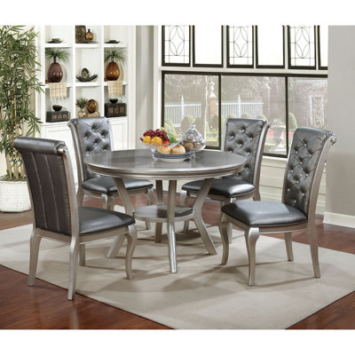 Viarra 4 - Person Trestle Dining Set