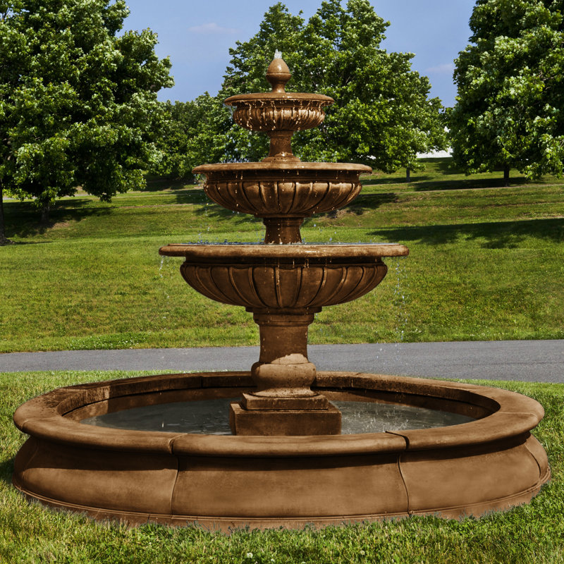 Estate Fountain, Travertine