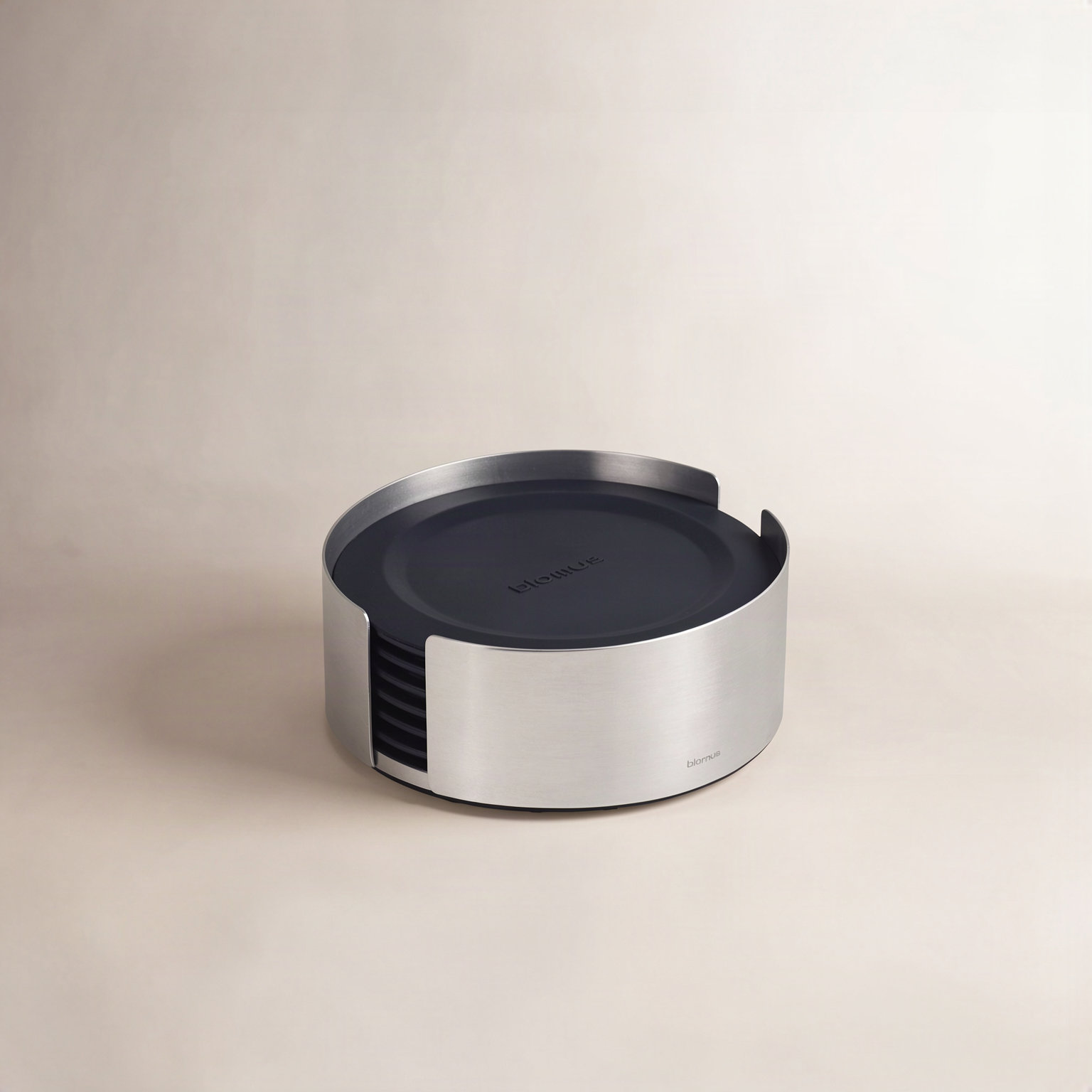 Lareto Coaster Set with Holder, Black