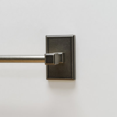Hamilton 18" Wall Towel Bar