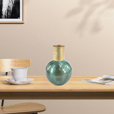 Vase de table en métal