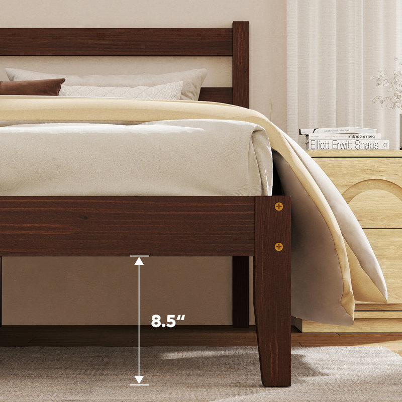 Lit plateforme en bois massif de style Mid-Century avec tête de lit, cadre de lit moderne avec support silencieux et robuste - aucun sommier nécessaire