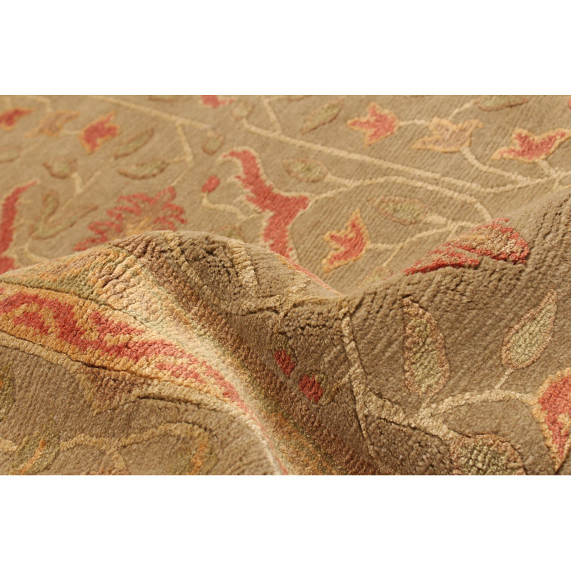 Tapis gris en soie Maizie 6 pi 1 po x 9 pi 0 po