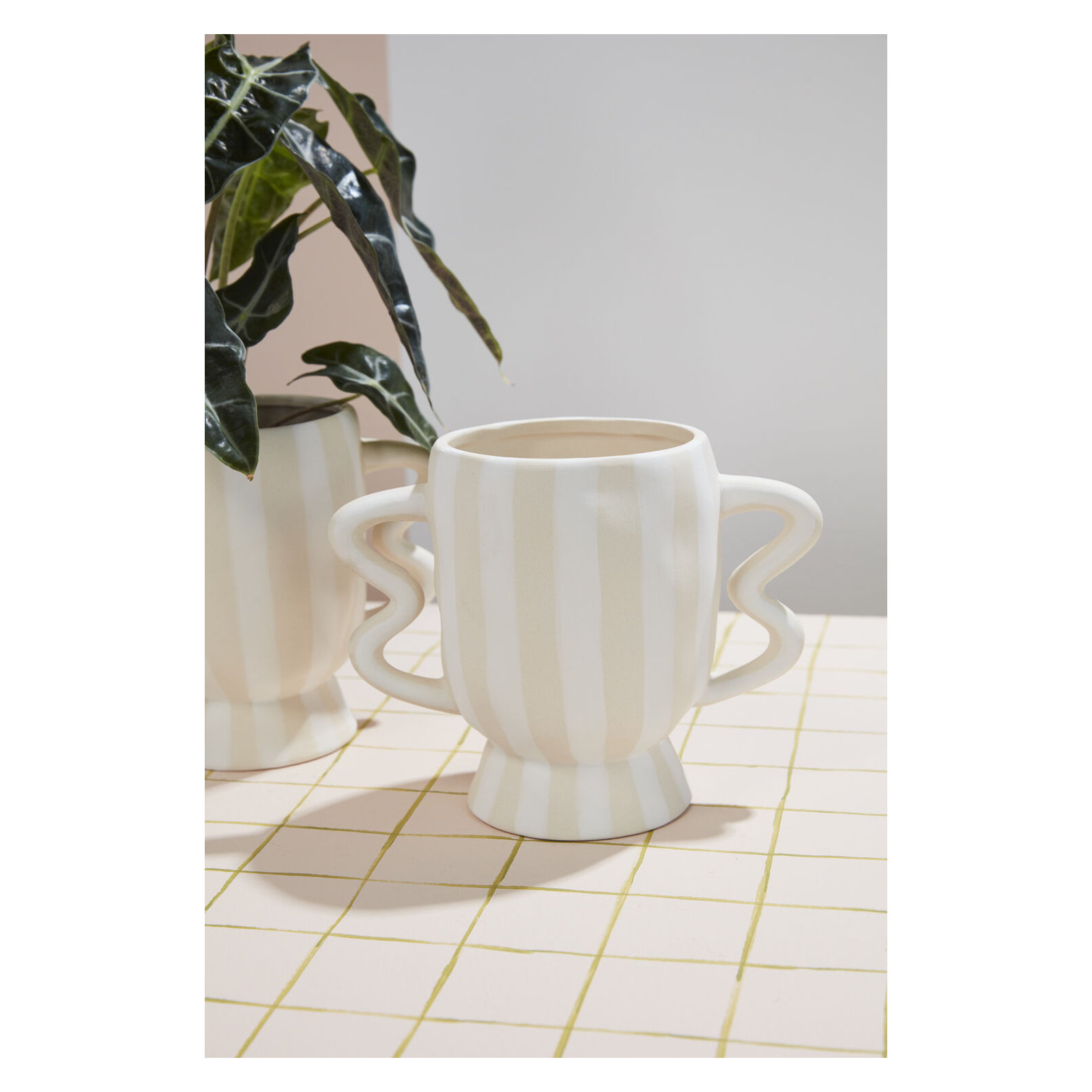 Willsboro Footed Pot 8.75"x 4.75"x 6.75"