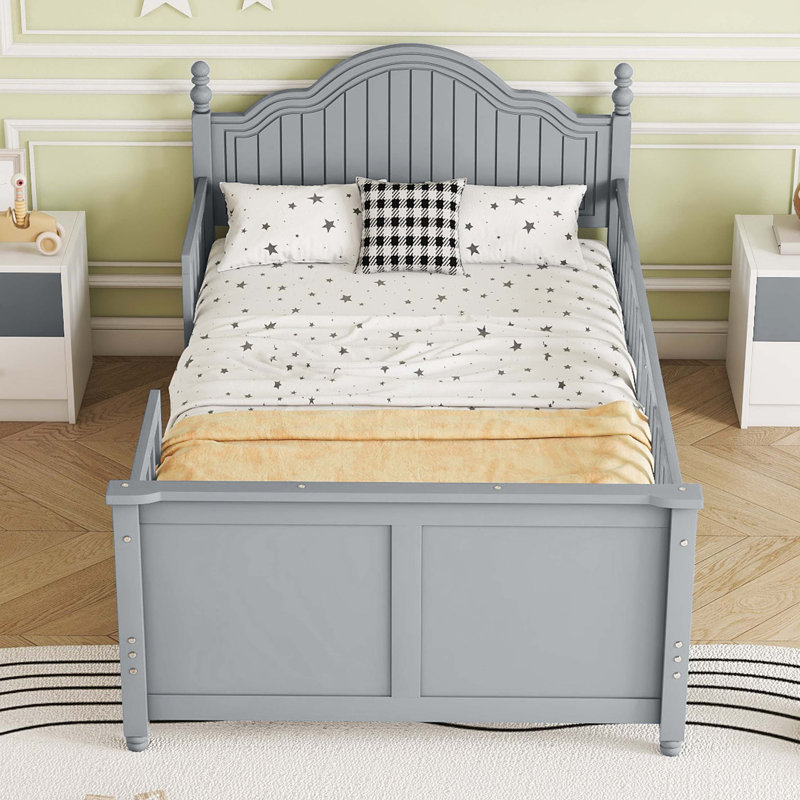 Lit plateforme simple en bois pour enfants avec garde-corps et rangement sous le lit