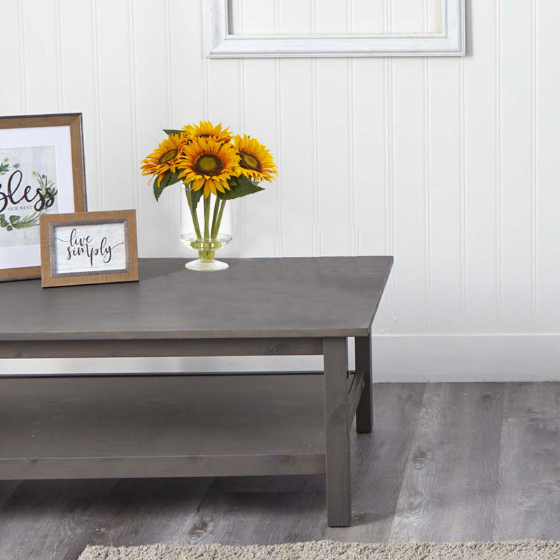 Arrangement floral fleurs en vase