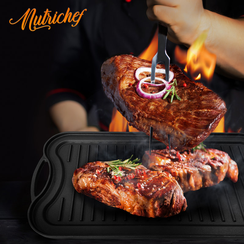 NutriChef Reversible Cast Iron Griddle with Scraper, 21.65"