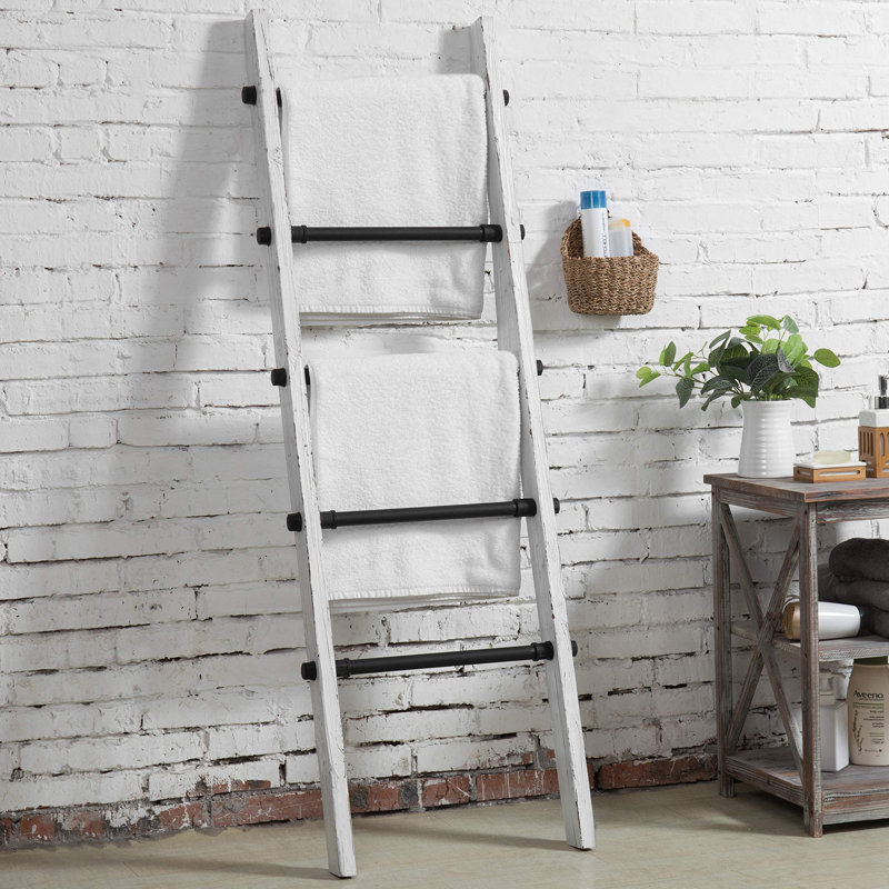 Échelle de couverture en bois