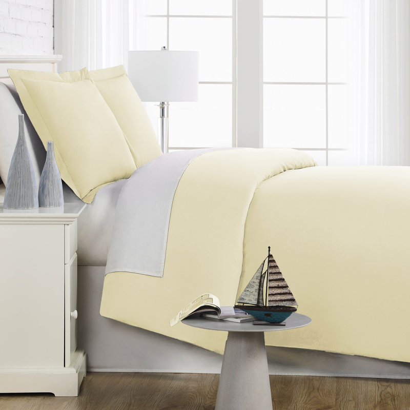 Southshore Fine Linens Southshore Basics Duvet Cover Set in Cream, Double-Brushed Microfiber Bedding with Hidden Zipper Closure and Corner Ties, 2 Pillow Shams, Full/Queen